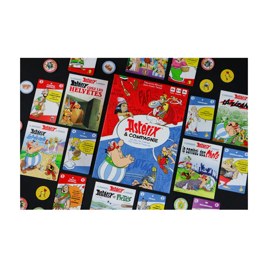 Asterix & Compagnie family strategy card game close-up of cards and tokens