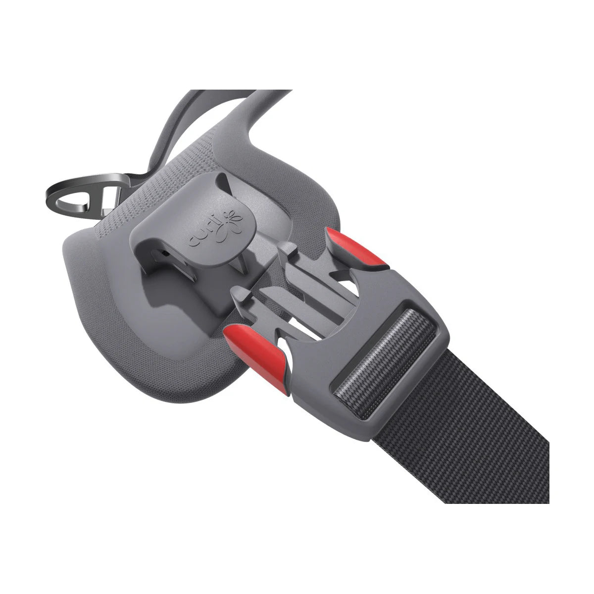 Close up of Curli Belka harness EASY GRIP buckle for quick secure fastening and easy handling.