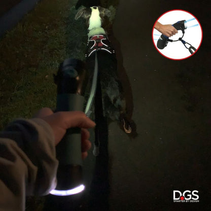 i'm Gismo rechargeable flashlight connectable illuminating the path during a night-time dog walk