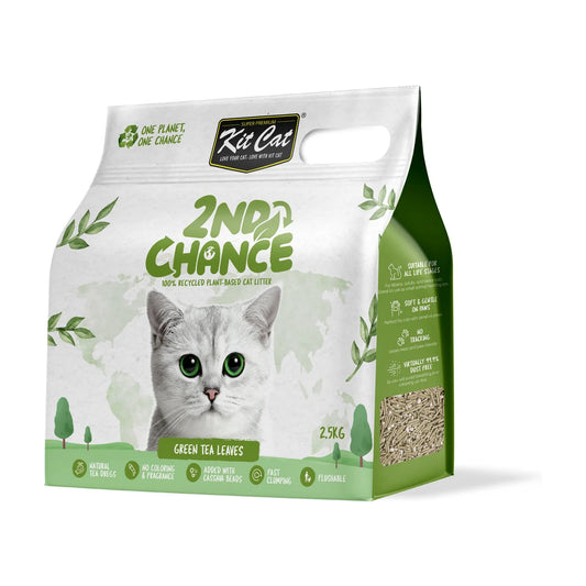 Kit Cat 2nd Chance Green Tea Leaves plant-based cat litter 2.5 kg bag on a white background
