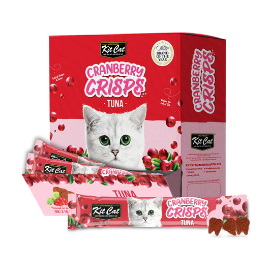 Kit Cat Cranberry Crisps Tuna Cat Treats bulk display box containing 50 x 20g sachets, displayed with an individual tuna-flavoured sachet and three crunchy tooth-shaped treats.