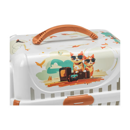 Close-up of two travelling cat characters with luggage on the side of the Moderna Indy & Louise carrier